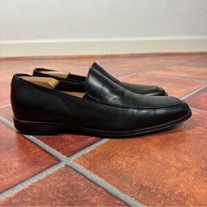 To Boot Calf Leather Slip-On Loafers in Black